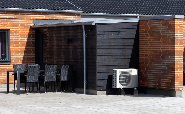 
Warmtepomp buitenunit grijs
